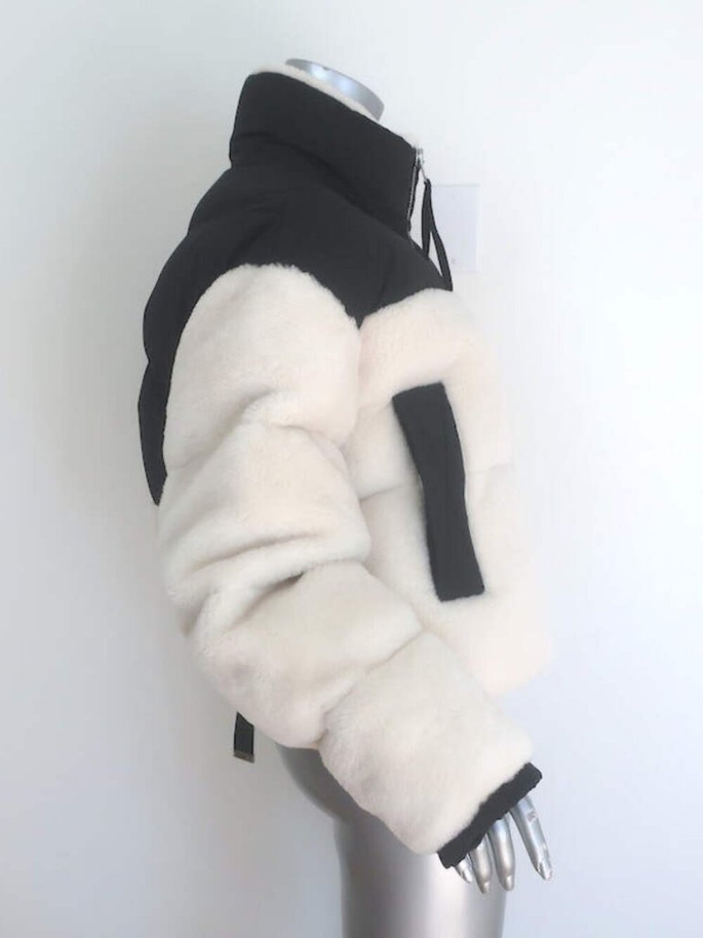 Shoreditch Ski Club Maya Shearling Puffer Jacket Cream/Black Size Small - Picture 5 of 10